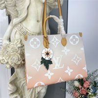 Louis Vuitton OnTheGo GM Mist